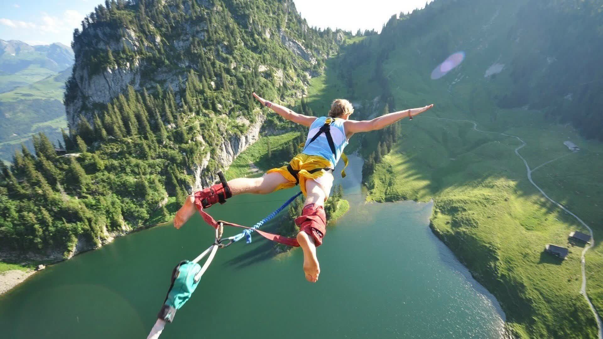 Scout归来，虽败犹荣，利物浦主场因他沸腾！